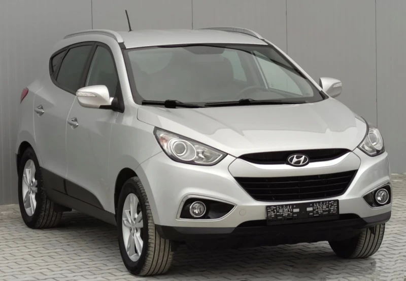 Hyundai IX35 2.0CRDI* 136к.с* 4WD* Premium Edition* , снимка 1 - Автомобили и джипове - 49059339