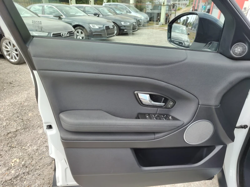 Land Rover Evoque, снимка 9 - Автомобили и джипове - 51679610