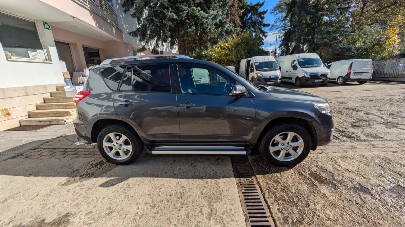 Toyota Rav4 2.2D4D 2WD Facelift - Нови дюзи, снимка 11 - Автомобили и джипове - 52217428
