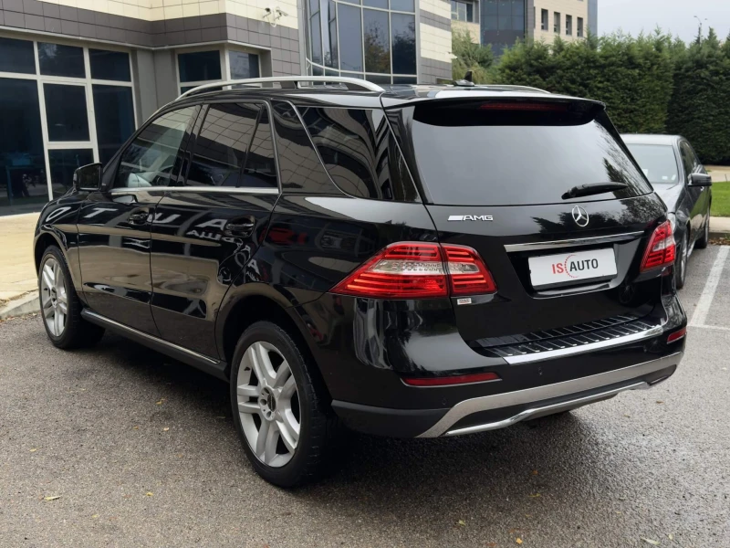 Mercedes-Benz ML 250 CDI/PDC/7G Tronic/4Matic/BLUEtec/Pedestrian, снимка 6 - Автомобили и джипове - 52369100