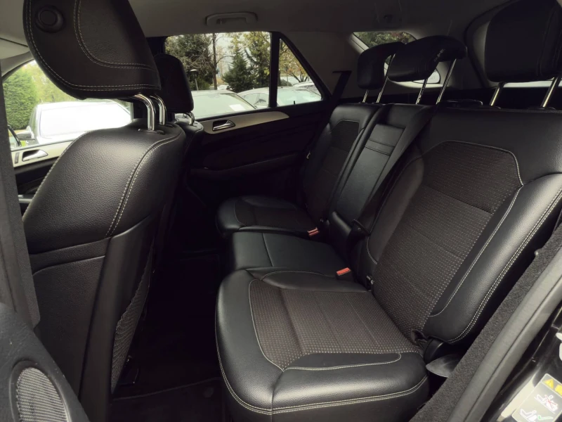 Mercedes-Benz ML 250 CDI/PDC/7G Tronic/4Matic/BLUEtec/Pedestrian, снимка 14 - Автомобили и джипове - 52369100