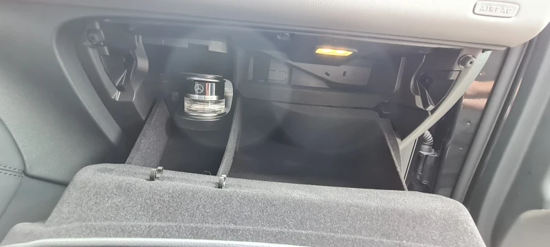 Mercedes-Benz EQC AMG, снимка 16 - Автомобили и джипове - 52518883