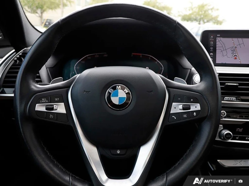 BMW X3 * xDrive30iONE OWNER, ACCIDENT FREE, MOONROOF, POW, снимка 15 - Автомобили и джипове - 52726160