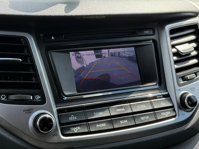 Hyundai Tucson 2.0 / AWD / PREMIUM, снимка 10 - Автомобили и джипове - 52789270