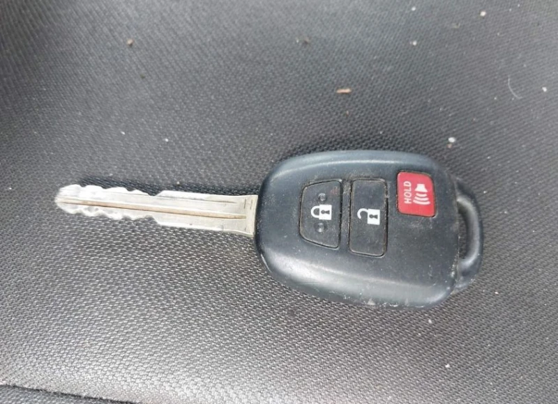 Toyota Tundra, снимка 11 - Автомобили и джипове - 53276756