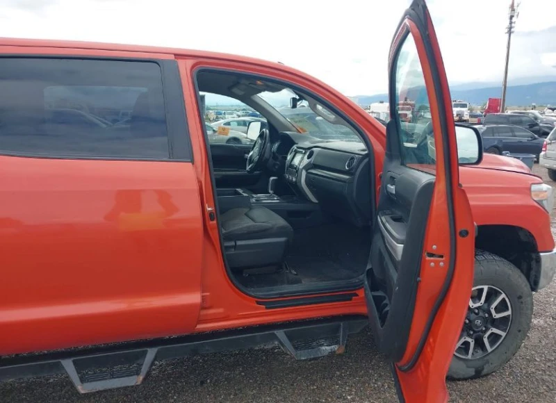 Toyota Tundra, снимка 5 - Автомобили и джипове - 53276756