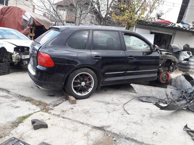 Porsche Cayenne 4.5 turbo , снимка 2 - Автомобили и джипове - 23442138