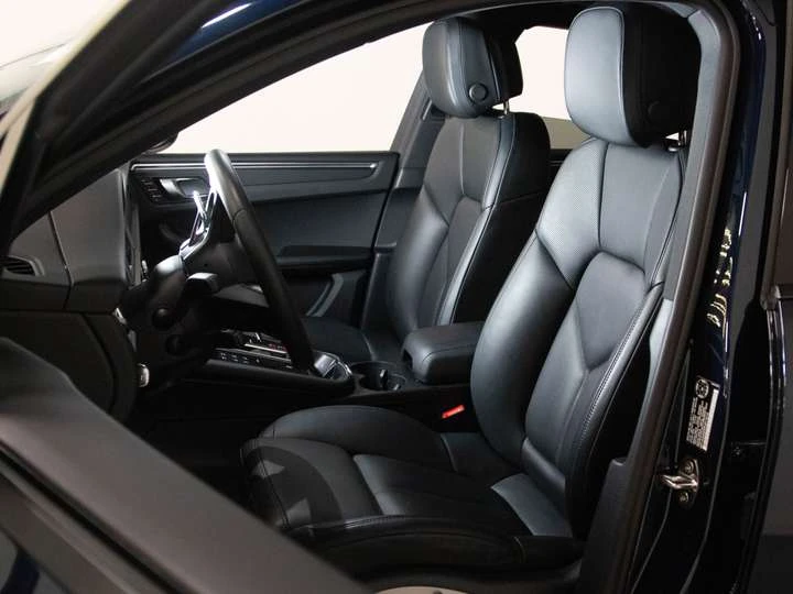 Porsche Macan PREMIUM PLUS PACKAGE | 19" RIM |  PANO, снимка 10 - Автомобили и джипове - 53737131