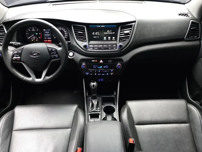 Hyundai Tucson Diesel 2.0 2Wd Modern | Mobile.bg � ����������� 7