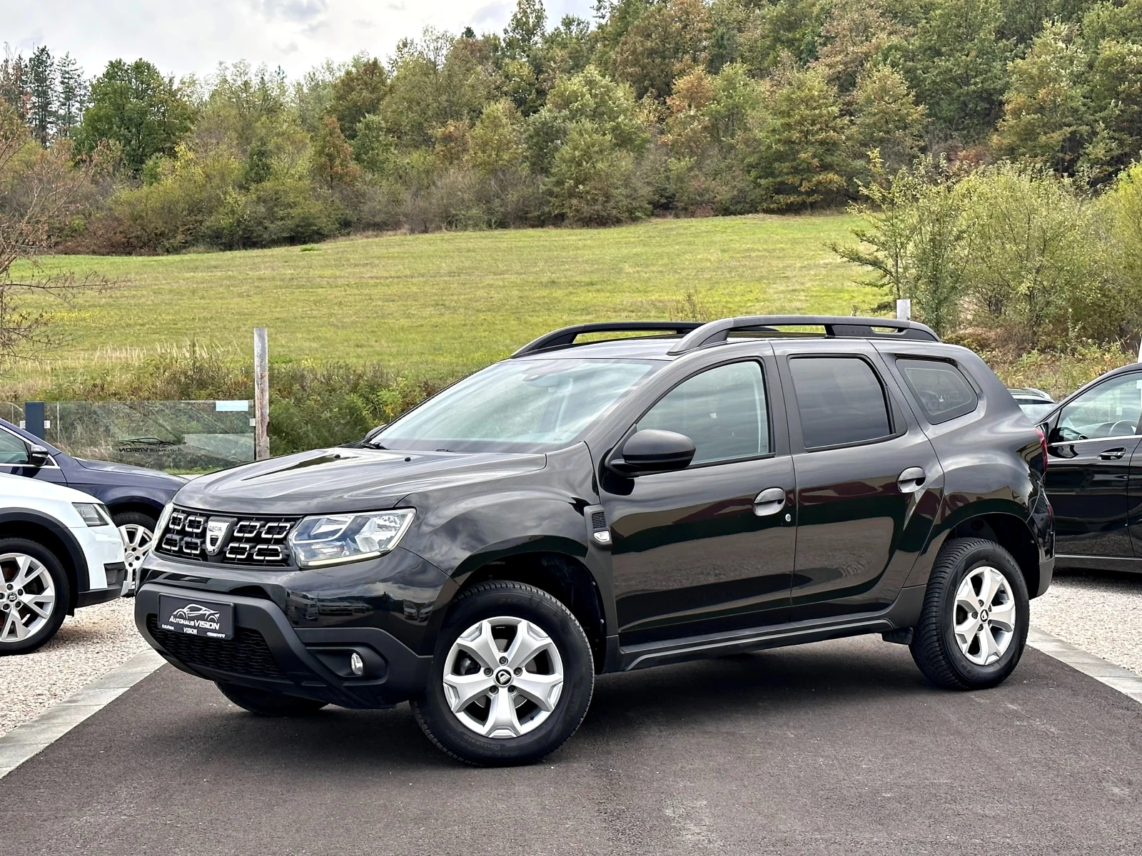 Dacia Duster 1.6 ГАЗ LPG 115кс EURO 6 LED НАВИ АВТОПИЛОТ - изображение 3