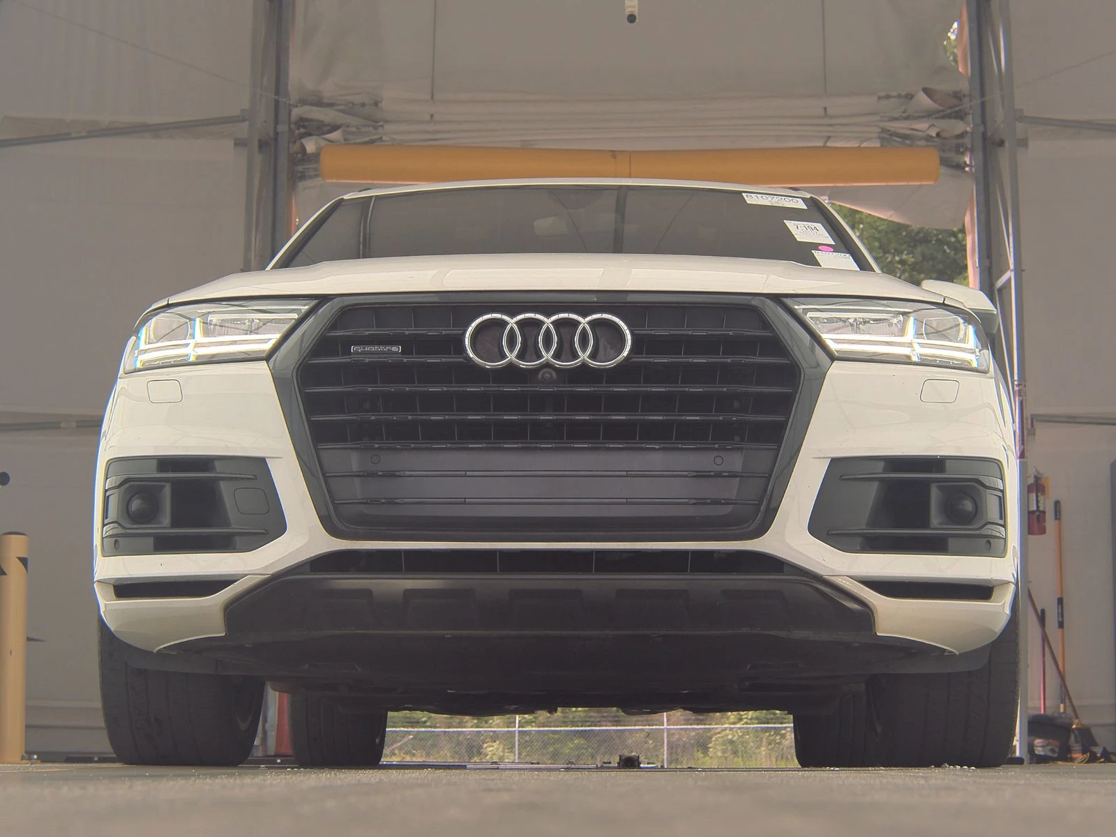 Audi Q7 MATRIX* DISTRONIK* BLACK OPTIC* BOSE* 7МЕСТА* ПАНО - изображение 4