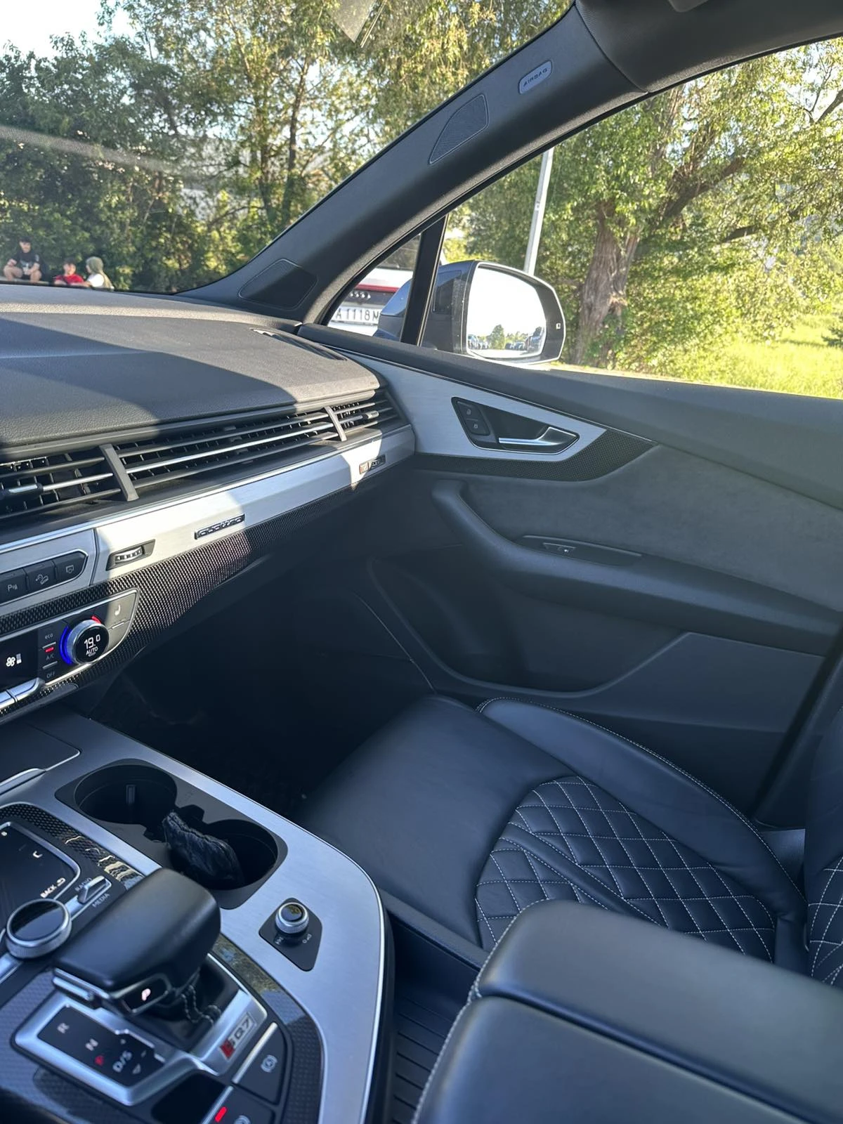 Audi SQ7 6+ 1/360 камери/Matrix/Pano - изображение 6