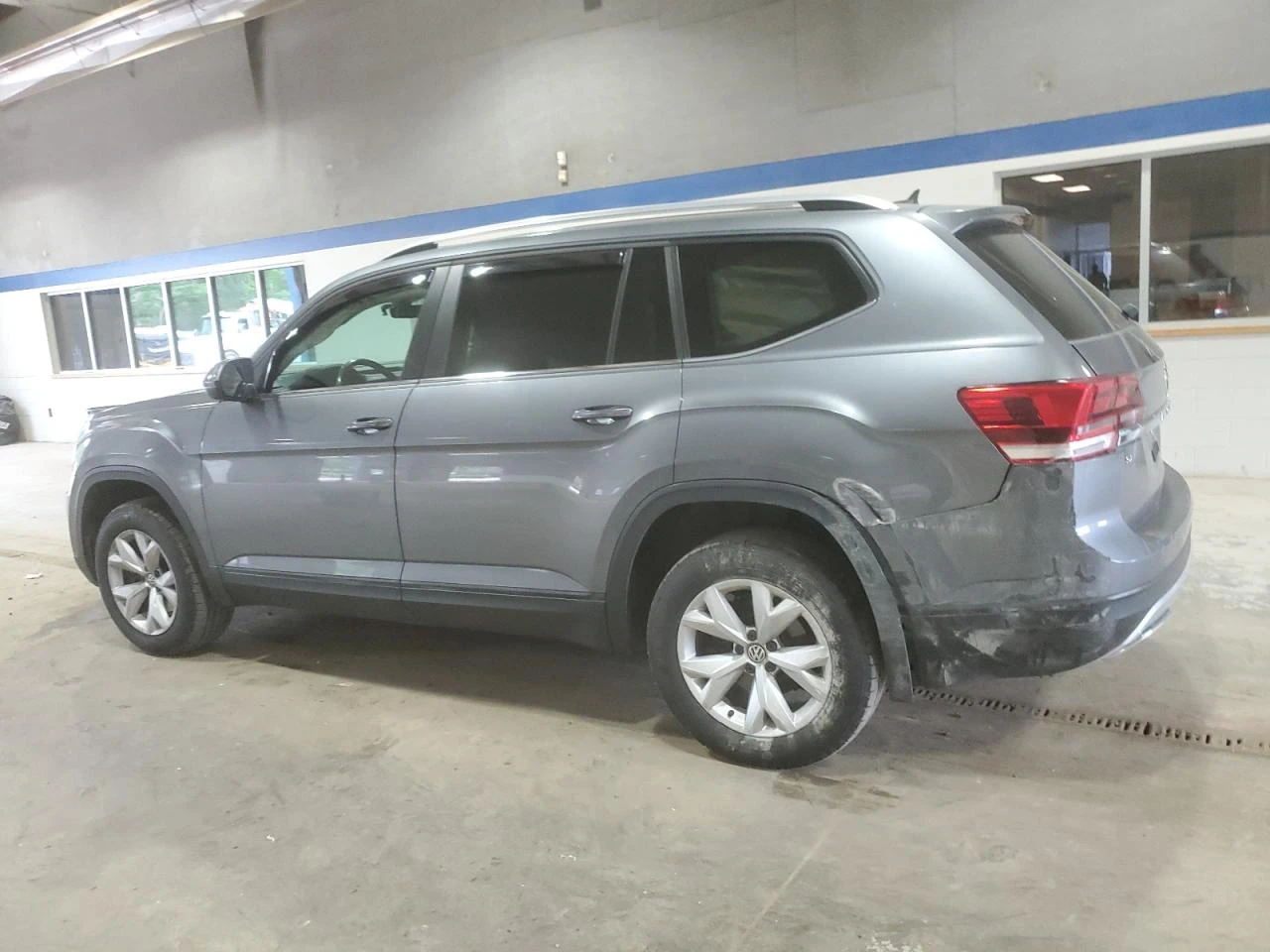 VW Atlas SE 3.6L V6  - изображение 2