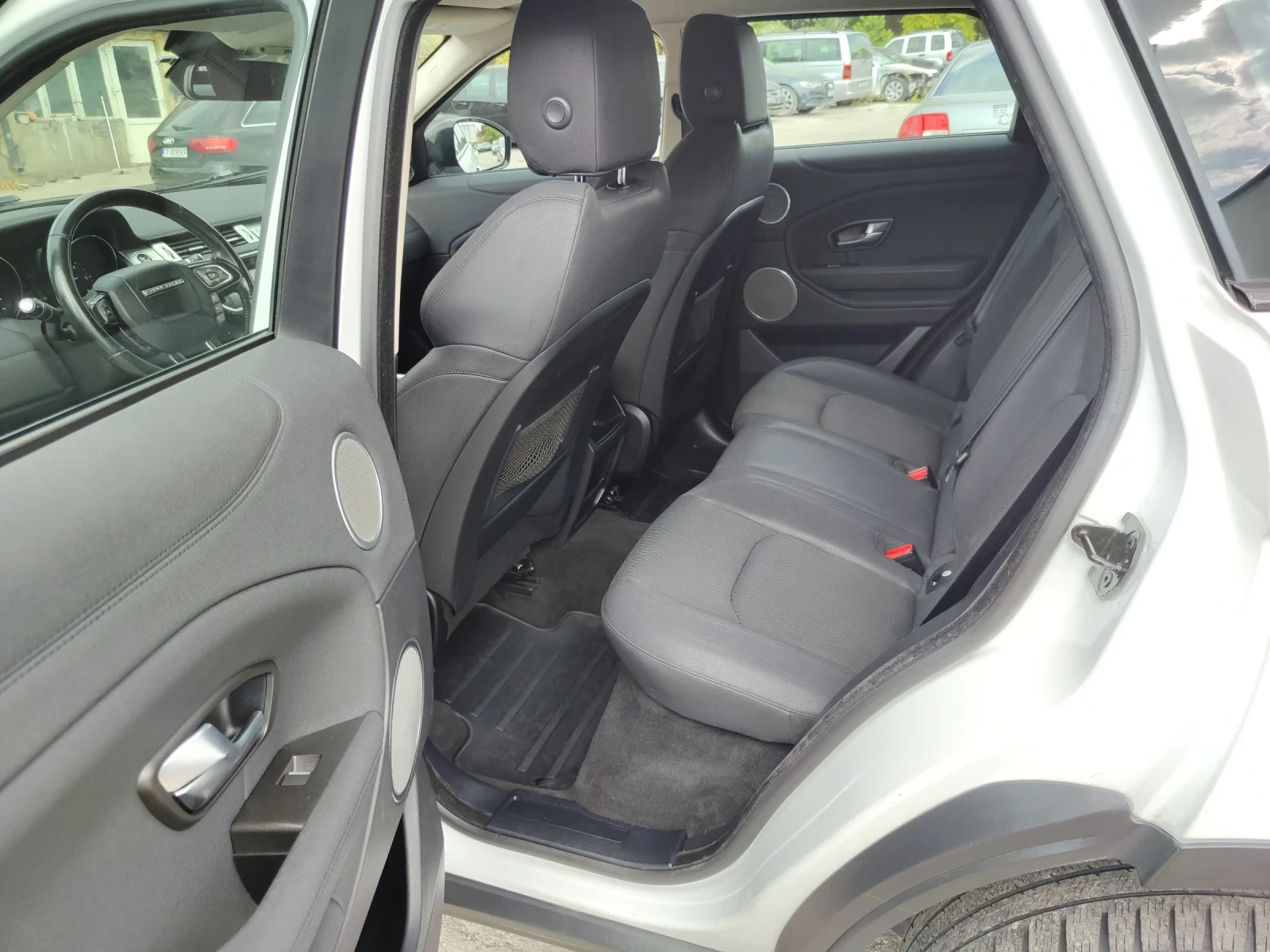 Land Rover Evoque | Mobile.bg   12