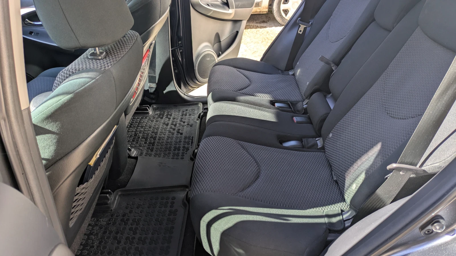 Toyota Rav4 2.2D4D 2WD Facelift -   | Mobile.bg   11