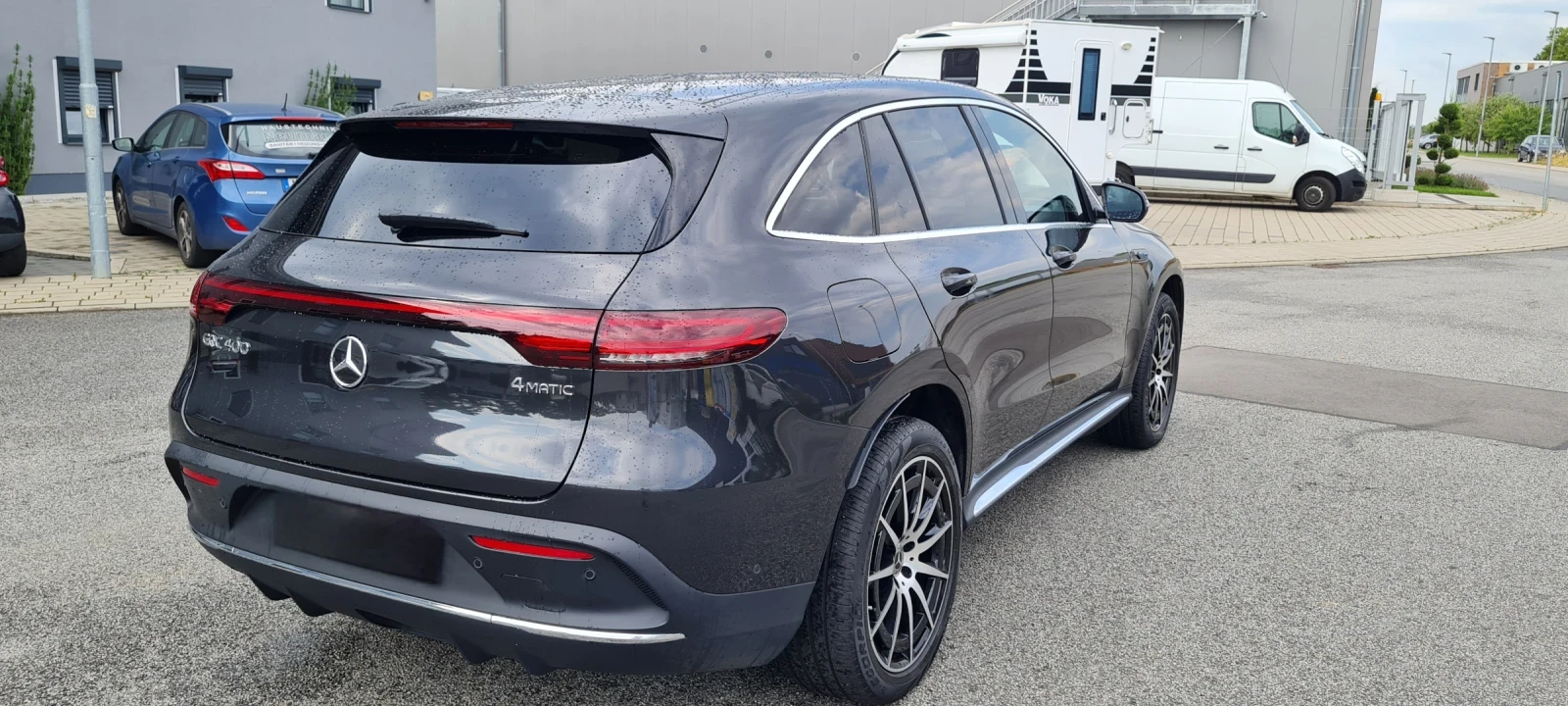Mercedes-Benz EQC AMG - изображение 4