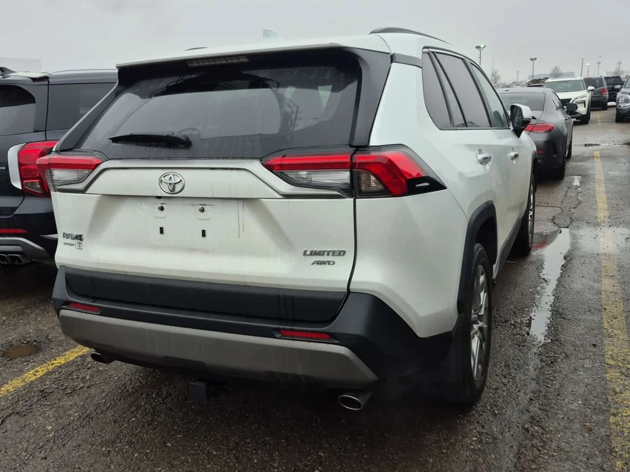 Toyota Rav4  Limited / 360 / PANO / NAVI / DIS / ПОДГРЕВИ , снимка 3 - Автомобили и джипове - 53742917