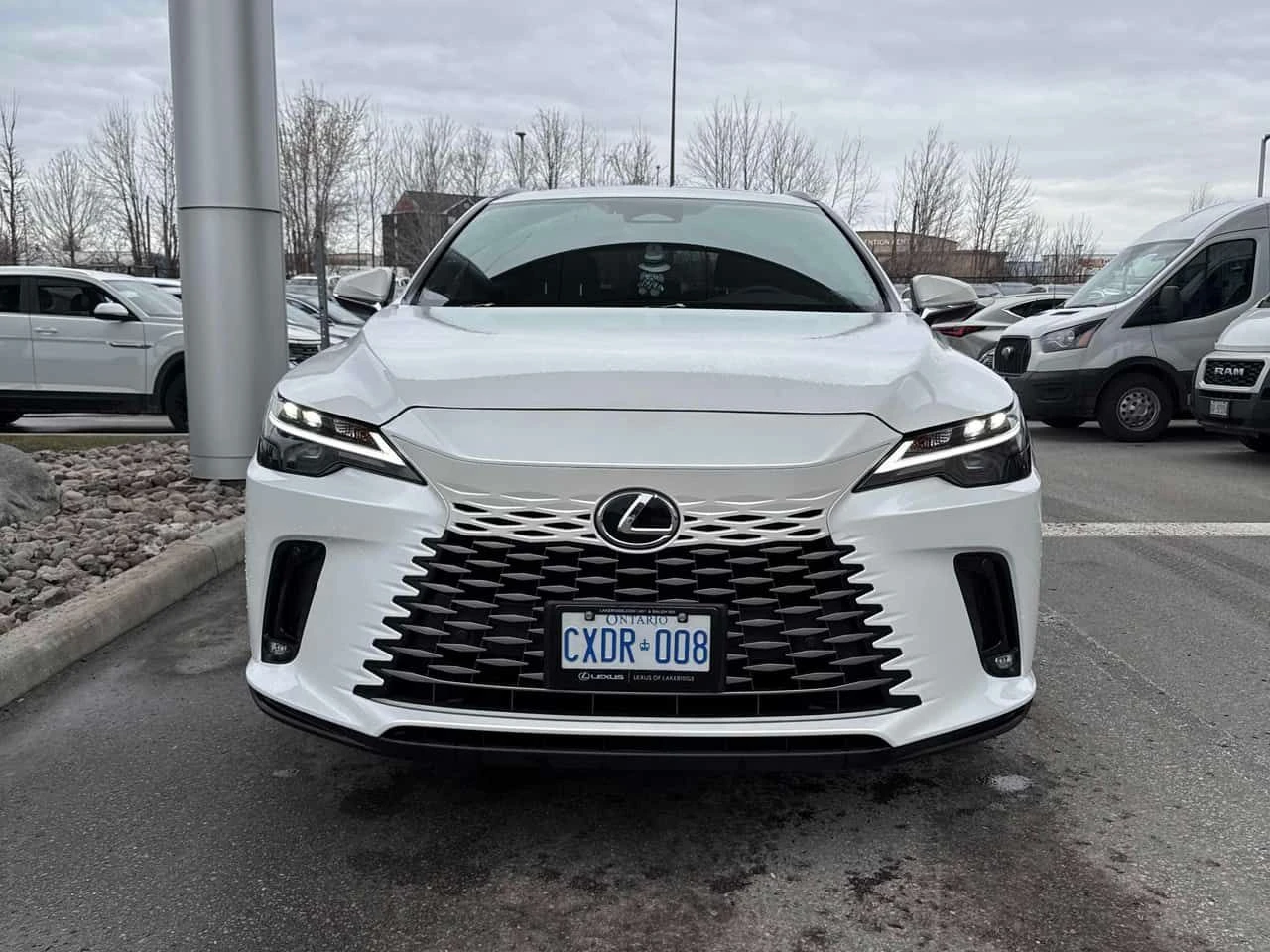 Lexus RX 350h CARFAX/ОБДУХВАНЕ/ПАНОРАМА/ДИСТРОНИК, снимка 2 - Автомобили и джипове - 53893086