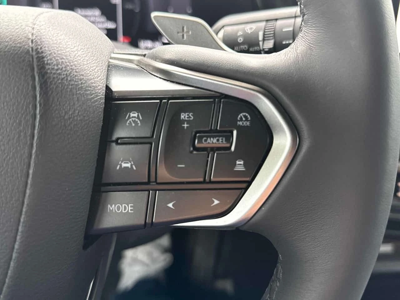 Lexus RX 350h CARFAX/ОБДУХВАНЕ/ПАНОРАМА/ДИСТРОНИК, снимка 10 - Автомобили и джипове - 53893086