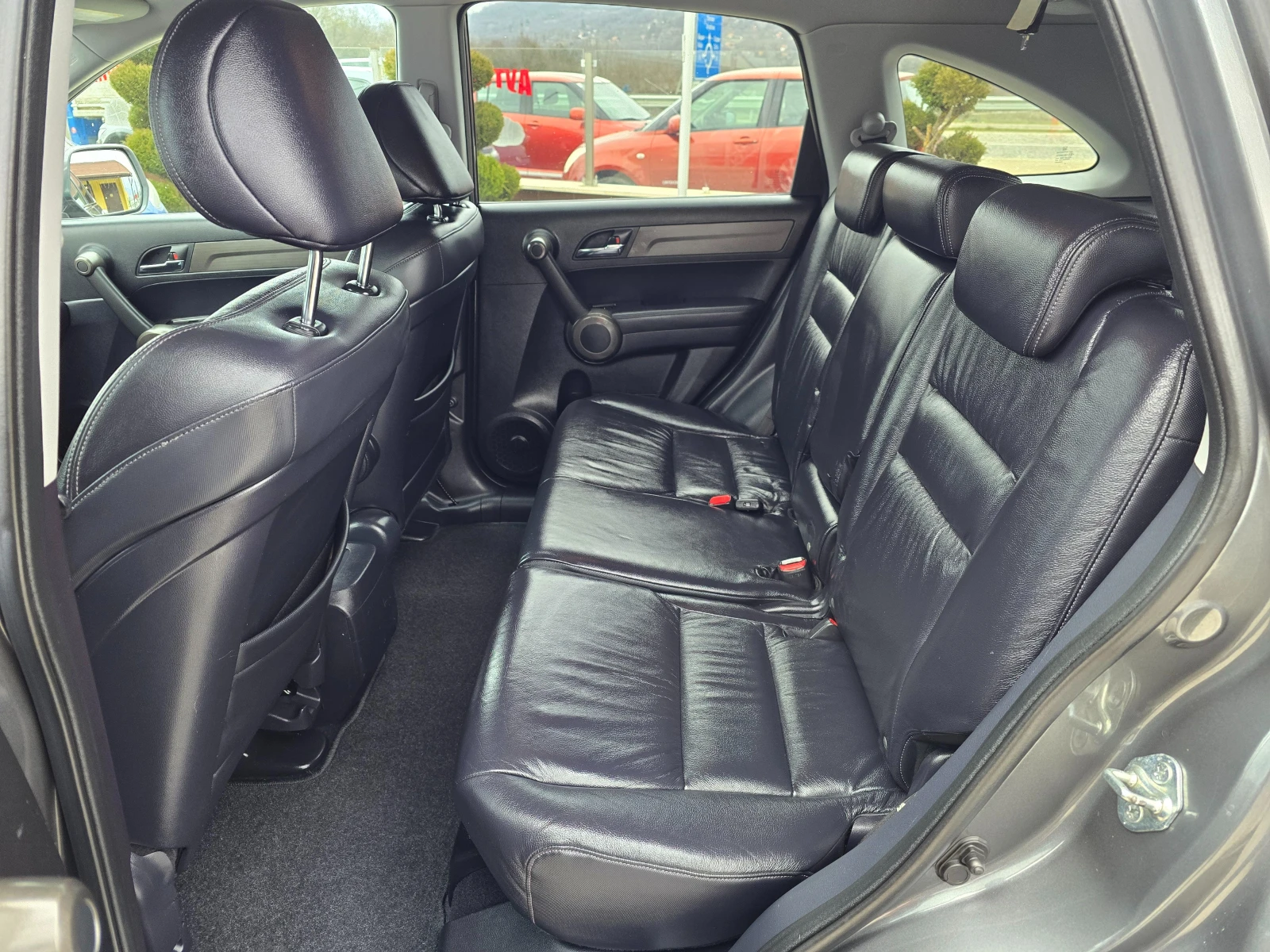 Honda Cr-v 2.0DTEC 4X4AVTOMAT, снимка 14 - Автомобили и джипове - 53913867