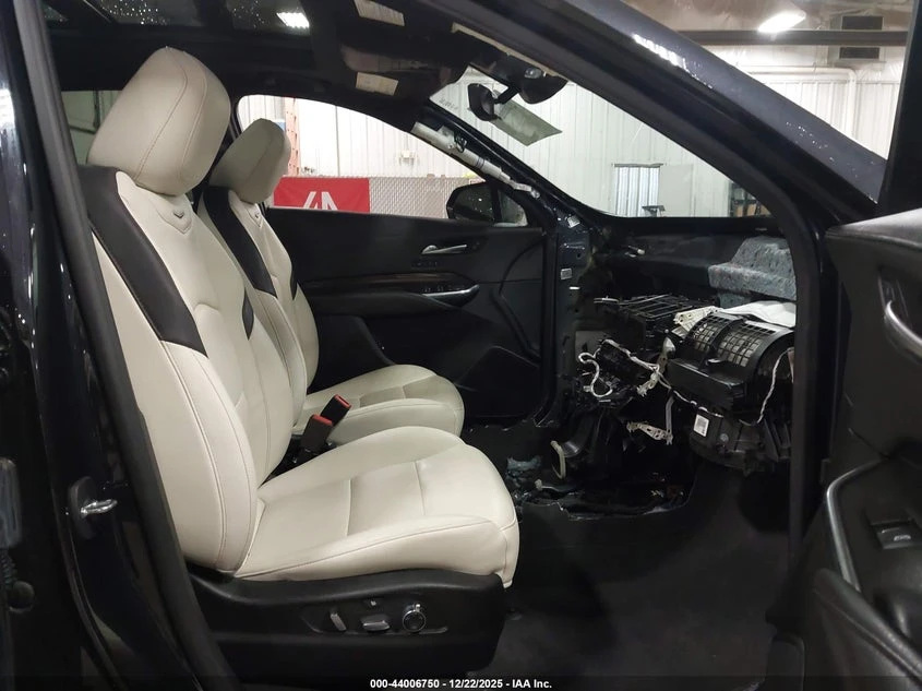 Cadillac XT4 2.0L I-4 DI, DOHC, VVT, TURBO, 235HP All Wheel | Mobile.bg � ����������� 5