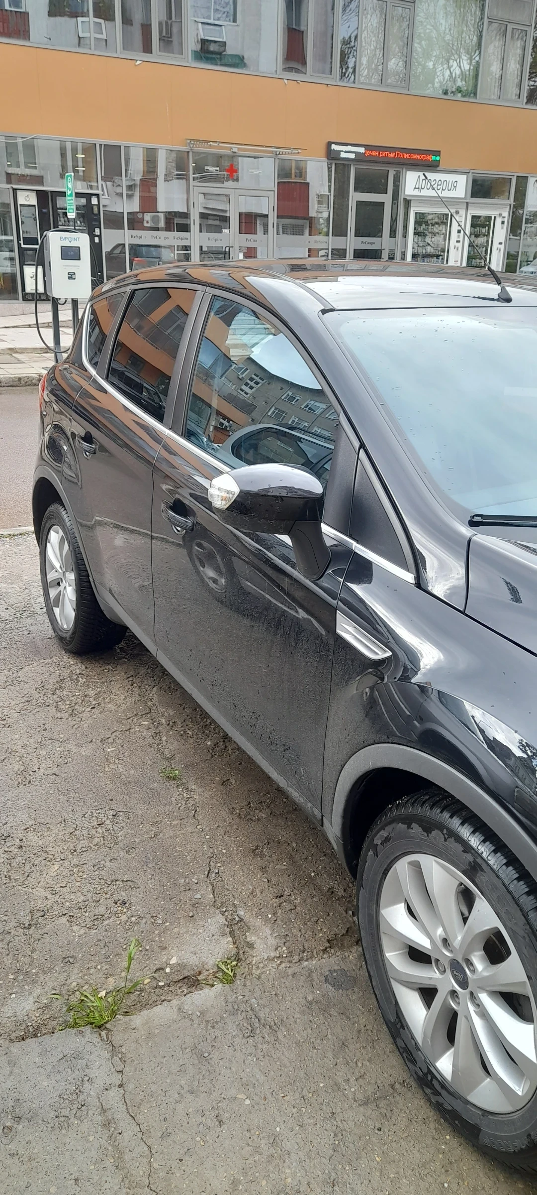 Ford Kuga, снимка 5 - Автомобили и джипове - 54642679