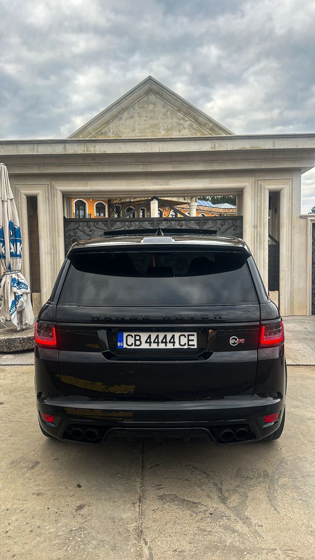 Land Rover Range Rover Sport SVR, снимка 3 - Автомобили и джипове - 54784239