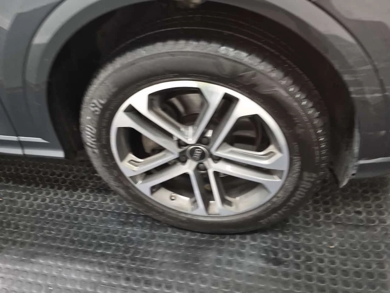 Audi Q5 * 2.0 TFSI quattro * CARFAX * ОПЦИЯ ЗА ФИНАНСИРАНЕ, снимка 7 - Автомобили и джипове - 54885843