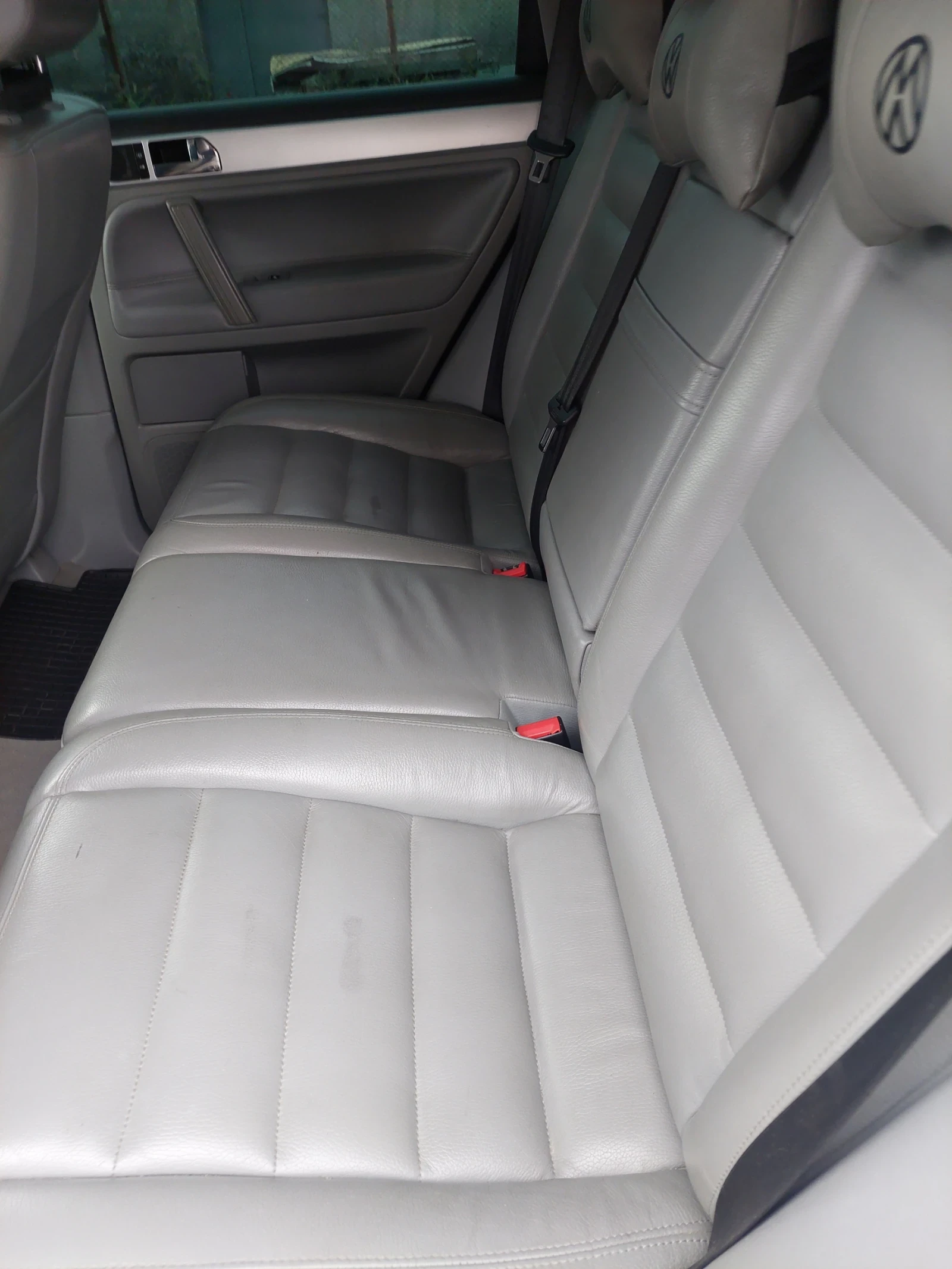 VW Touareg, снимка 9 - Автомобили и джипове - 54933973