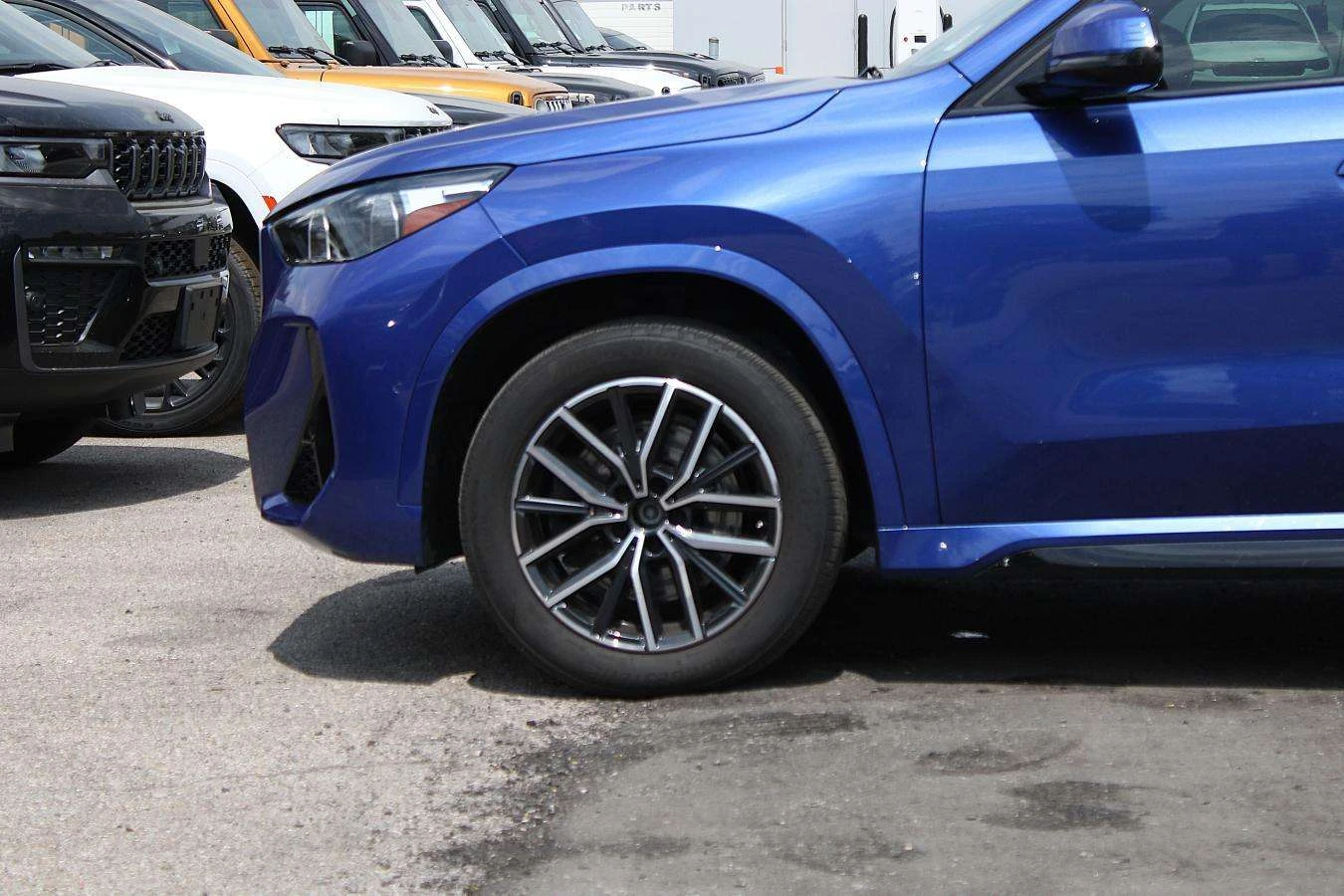 BMW X1 Spot | Gps| Moonroof| BkpCam| HtdSeats| ЦЕНА ДО БГ, снимка 9 - Автомобили и джипове - 54945666