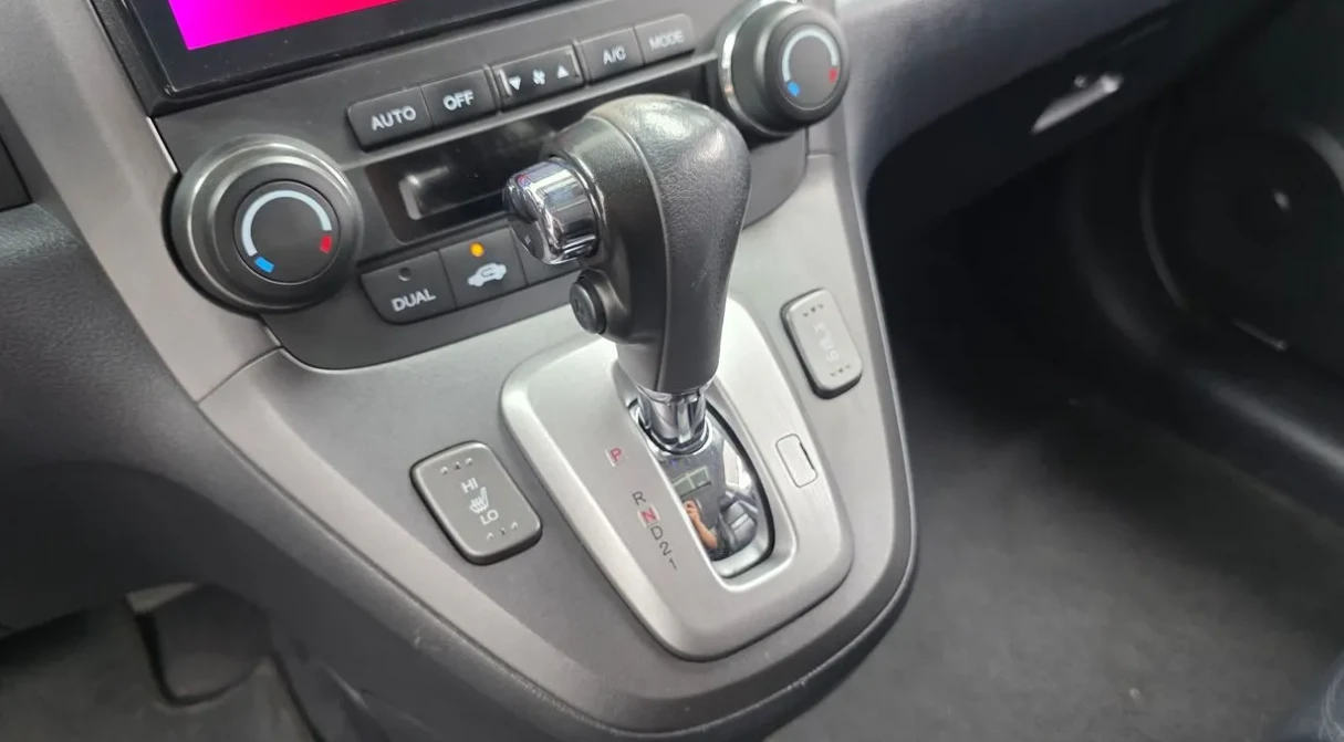 Honda Cr-v 2.4 Бензин, снимка 8 - Автомобили и джипове - 55007285