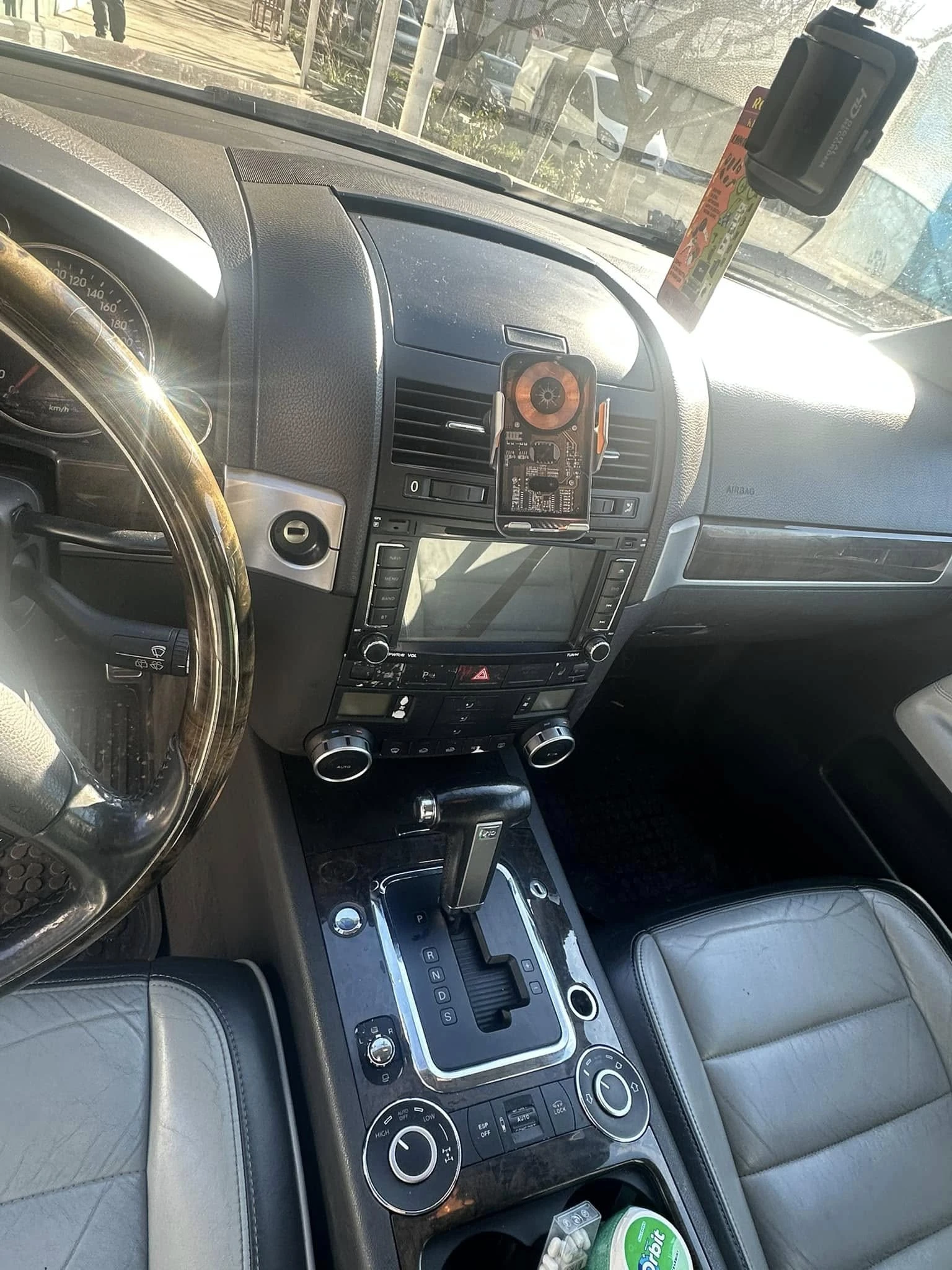 VW Touareg 5.0 offroad, снимка 9 - Автомобили и джипове - 55212210