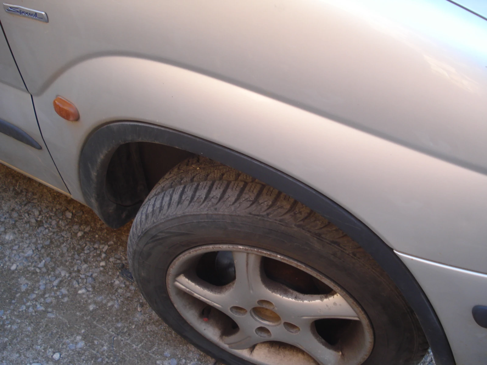 Suzuki Ignis, снимка 3 - Автомобили и джипове - 55236179