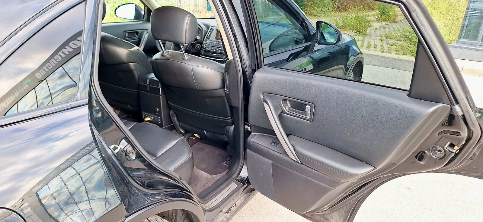 Infiniti Fx 45, снимка 10 - Автомобили и джипове - 56442177