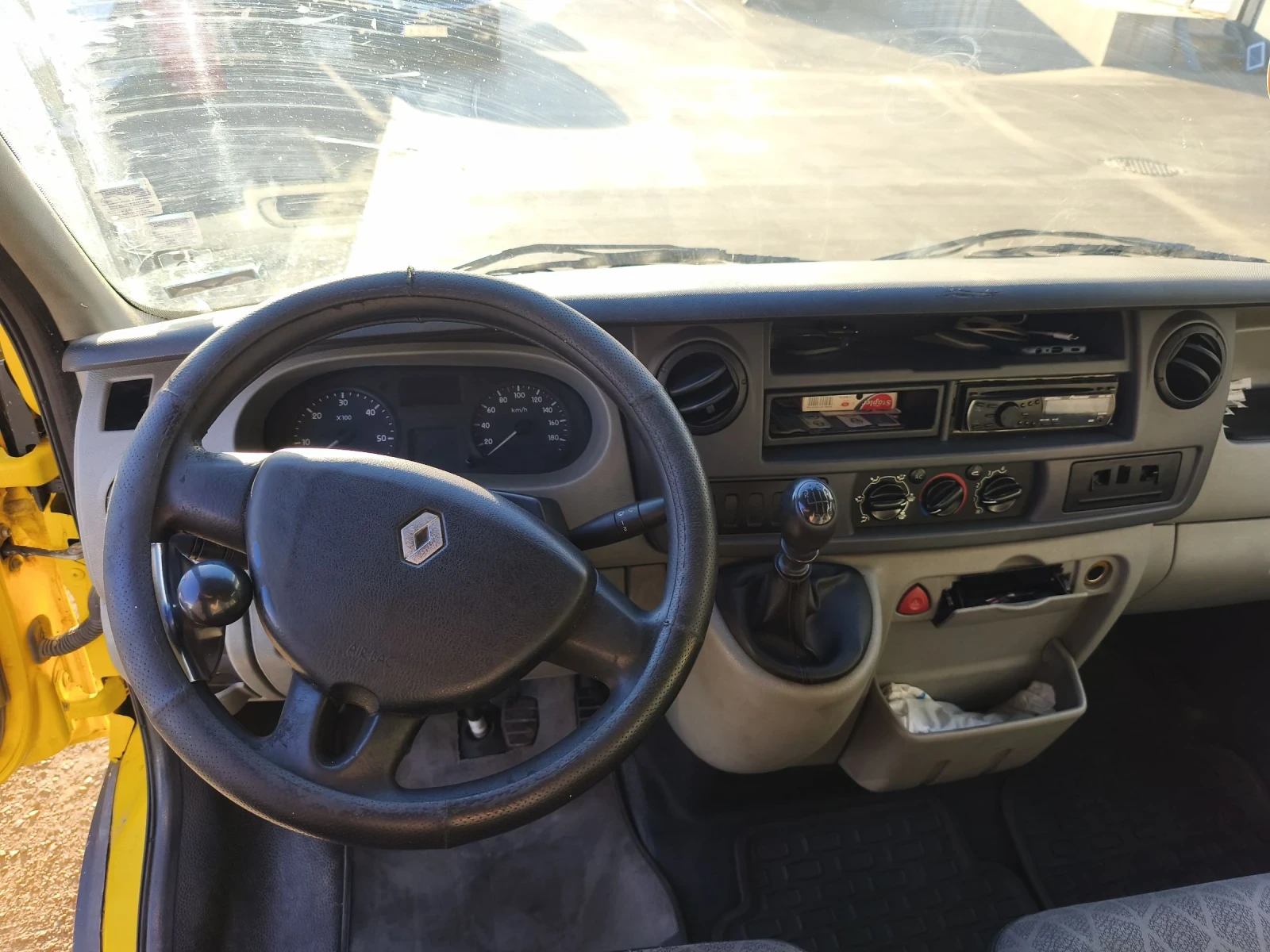 Renault Master, снимка 5 - Бусове и автобуси - 54741937