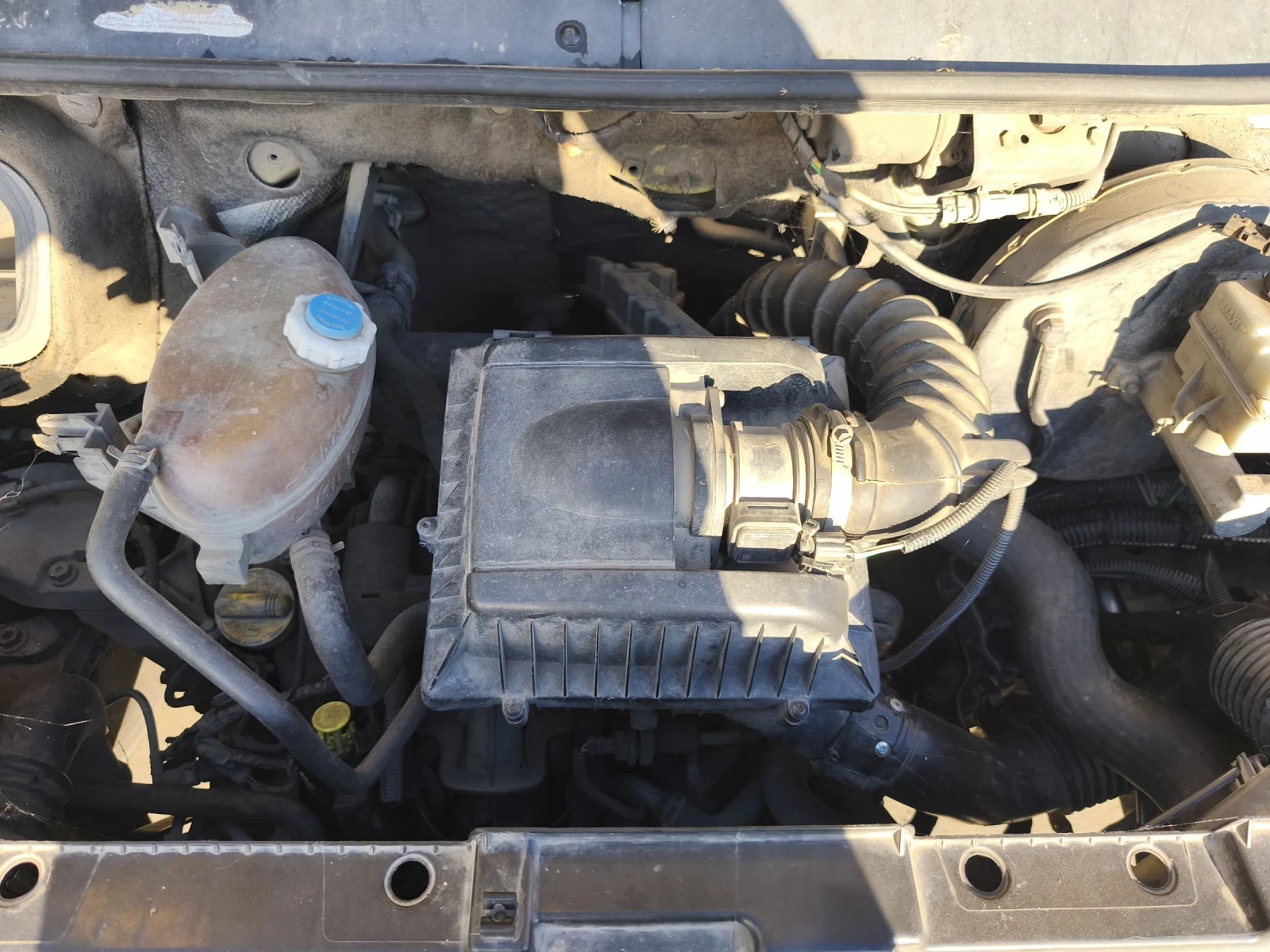 Renault Master, снимка 9 - Бусове и автобуси - 54741937