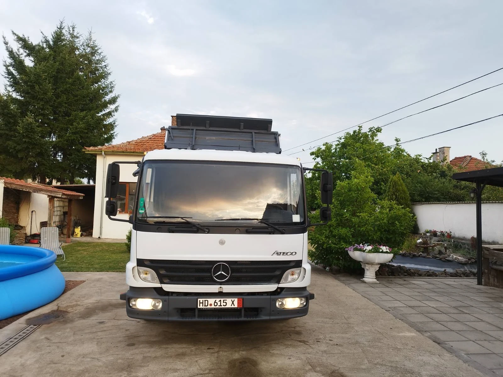 Mercedes-Benz Atego 818 Тристранен Самосвал  - изображение 6