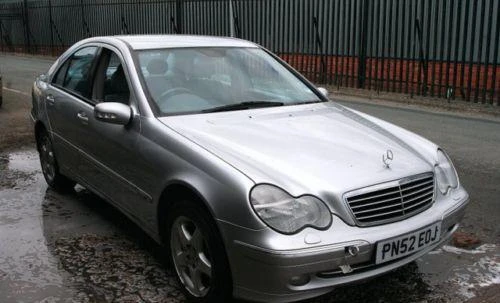 Двигател за Mercedes-Benz C 200, снимка 1 - Части - 20333256