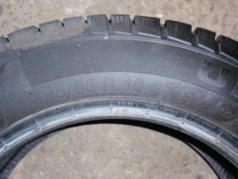 Гуми Всесезонни 195/65R16, снимка 11 - Гуми и джанти - 9093736