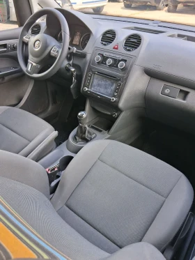 VW Caddy 2.0 TDI 140 кс. 5 места , снимка 7