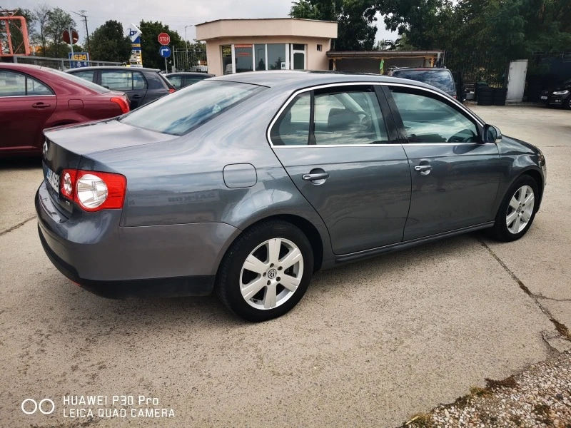 VW Jetta 1, 9тди, снимка 7 - Автомобили и джипове - 47233733