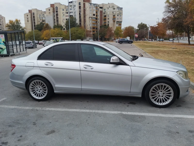 Mercedes-Benz C 180 Газов инжекцион , снимка 5 - Автомобили и джипове - 47786825