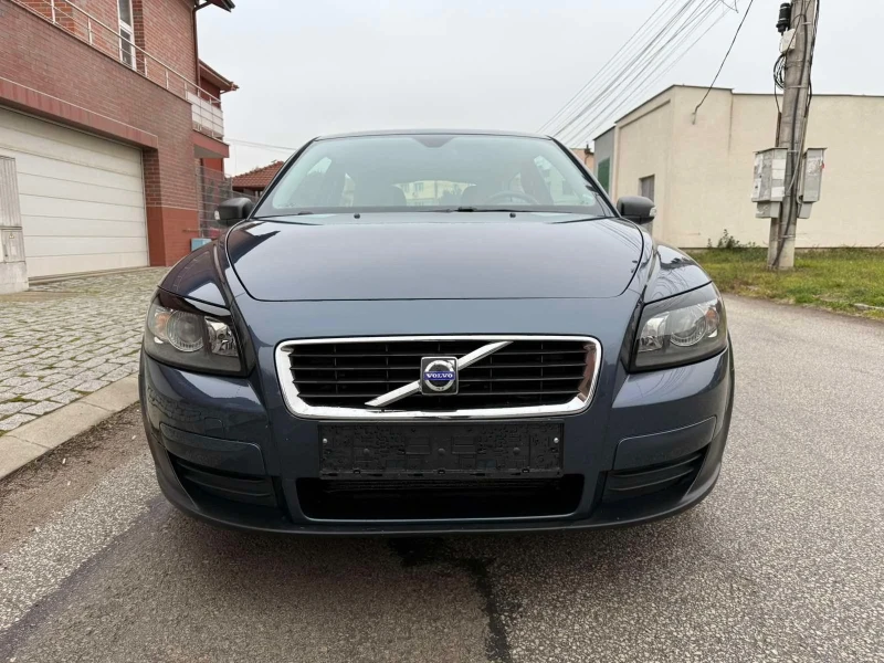 Volvo C30 2.4i, снимка 5 - Автомобили и джипове - 48436308