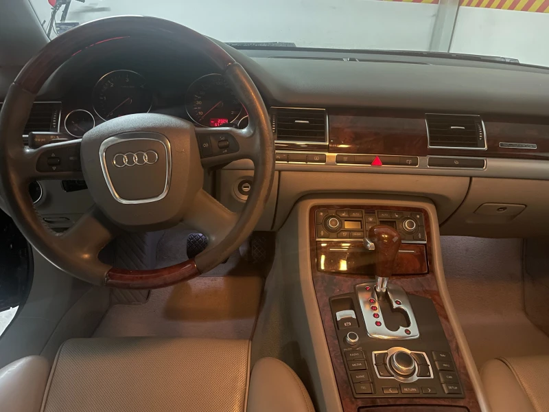 Audi A8, снимка 11 - Автомобили и джипове - 48574917