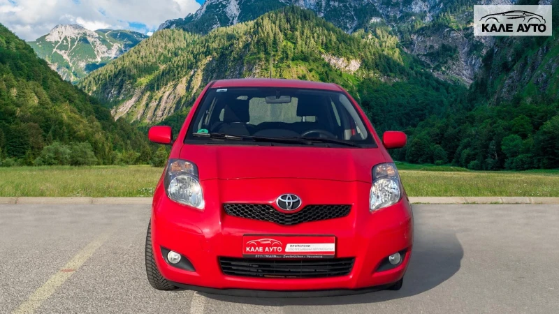 Toyota Yaris 1.3 VVT-i, снимка 5 - Автомобили и джипове - 48664119