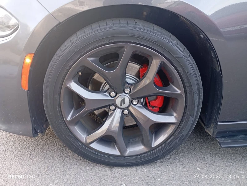 Dodge Charger 5.7 HEMI  R/T  ---БАРТЕР--- , снимка 14 - Автомобили и джипове - 52506450