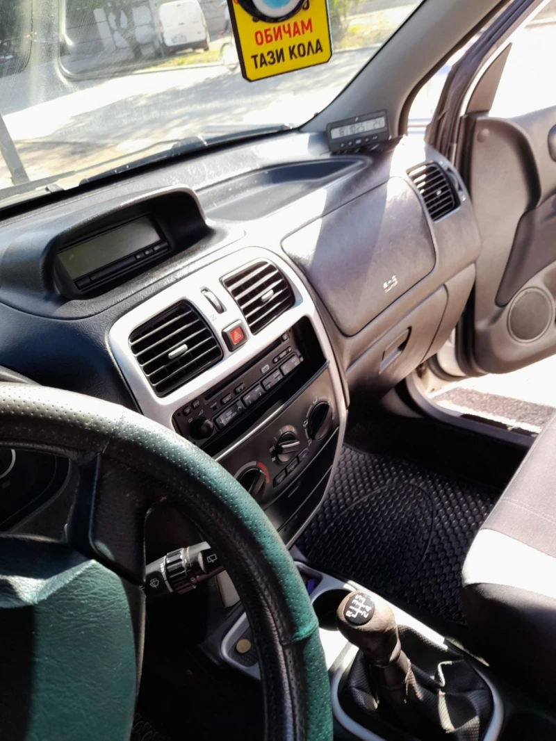 Mitsubishi Space star, снимка 6 - Автомобили и джипове - 51965806