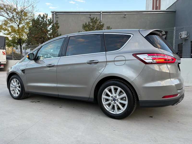 Ford S-Max Titanium 4x4 180kc Euro 6 Automatic 7 места Full, снимка 4 - Автомобили и джипове - 52181636
