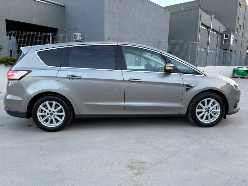 Ford S-Max Titanium 4x4 180kc Euro 6 Automatic 7 места Full, снимка 9 - Автомобили и джипове - 52181636