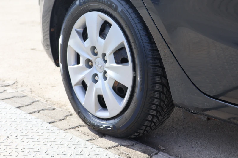 Hyundai I30, снимка 11 - Автомобили и джипове - 52401768